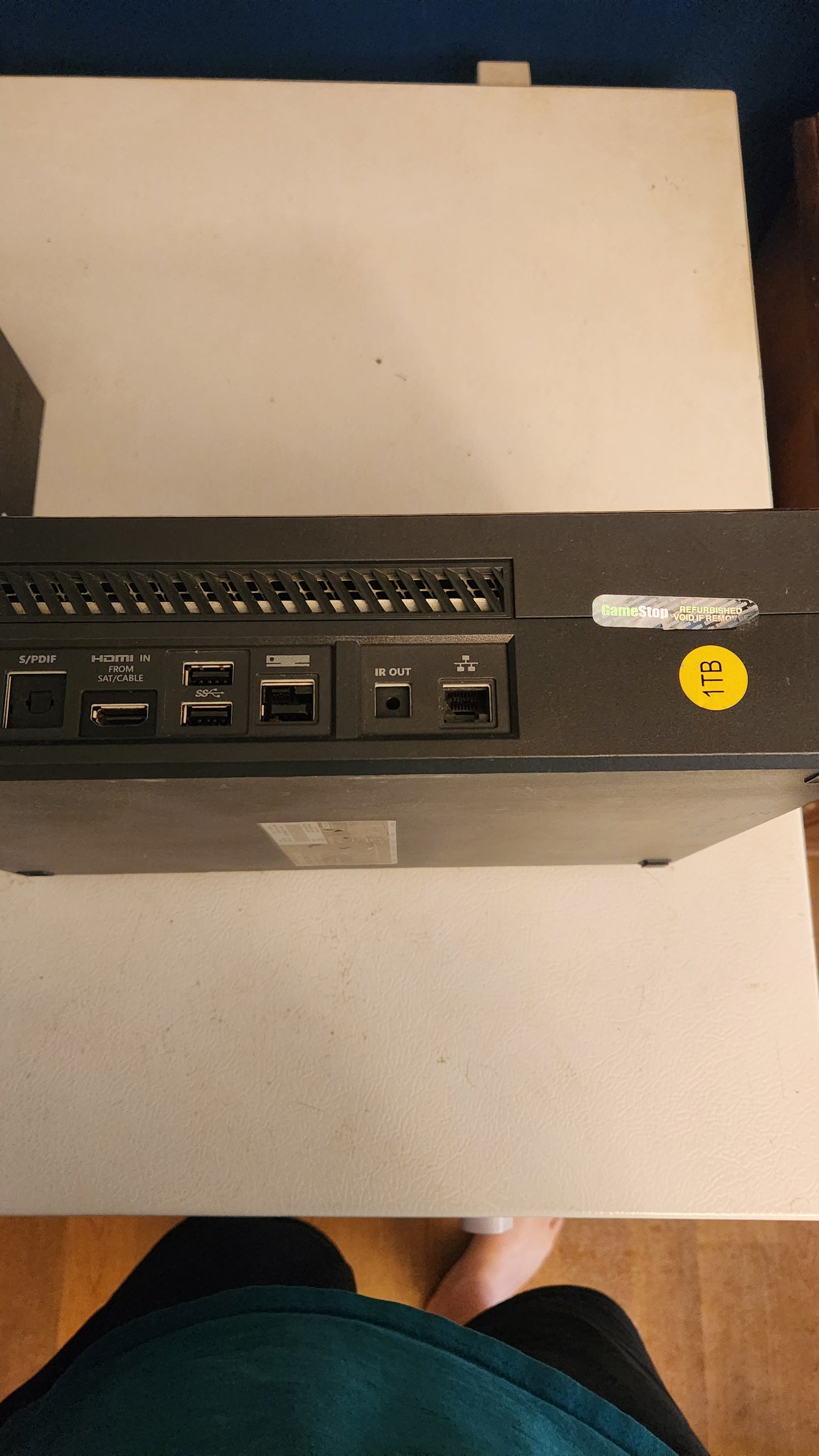 Xbox One Halo 5: Guardians Limited Edition Console + Game + Controller READ