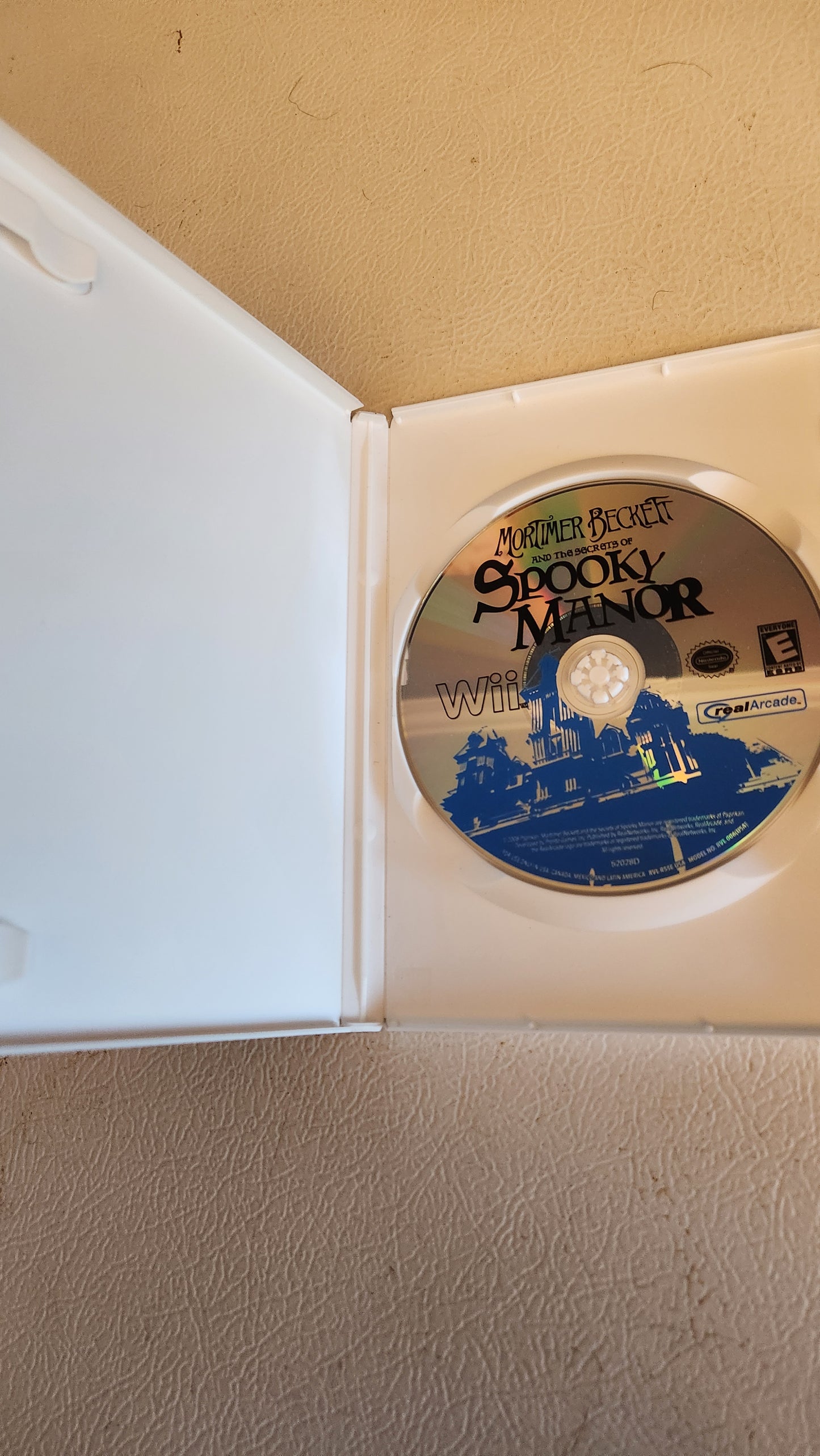 Mortimer Beckett and the Secrets of Spooky Manor (Nintendo Wii, 2008)