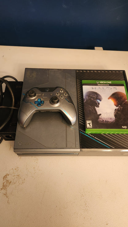 Xbox One Halo 5: Guardians Limited Edition Console + Game + Controller READ