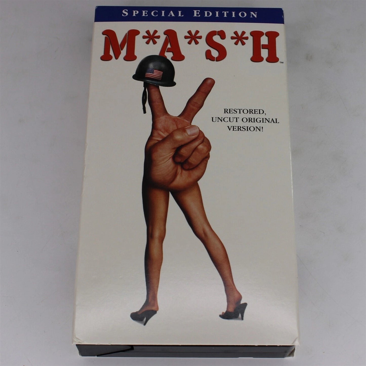 MASH (1970) (VHS 2002 Special Edition)
