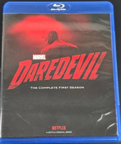 Daredevil: The Complete First Season (Blu-ray)